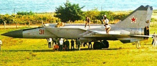 История пилота, сбежавшего из СССР в США на суперсекретном военном самолете