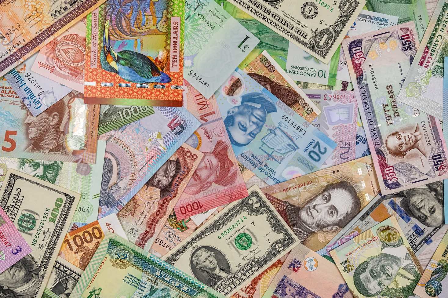 Тест на эрудированность и широкий кругозор: сможете назвать хотя бы 12 из 15 официальных национальных валют?