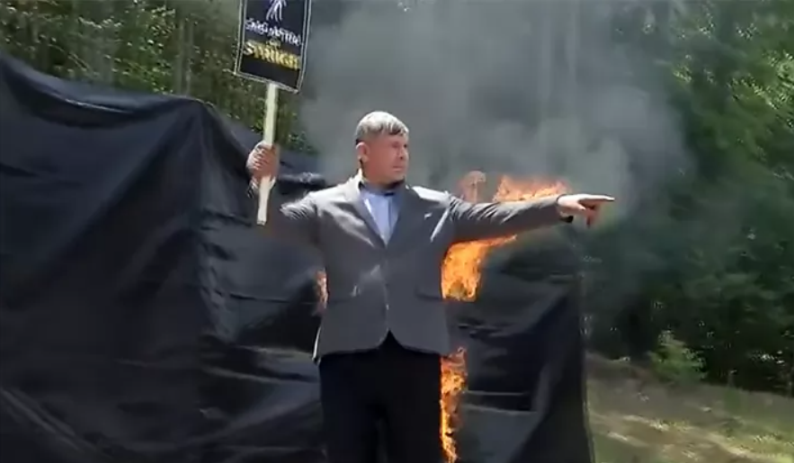 "Самосожжение": дублер Харрисона Форда поджег себя в знак протеста