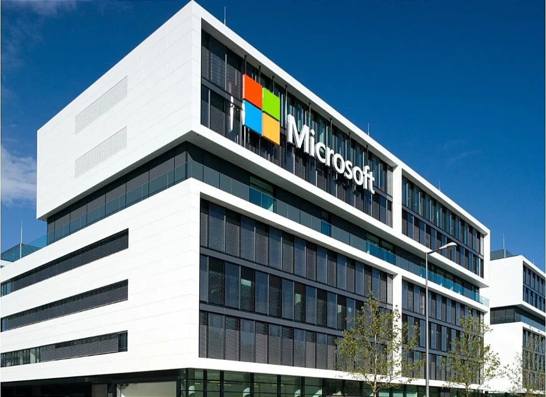 Microsoft завершает 25-летнее присутствие в Пакистане