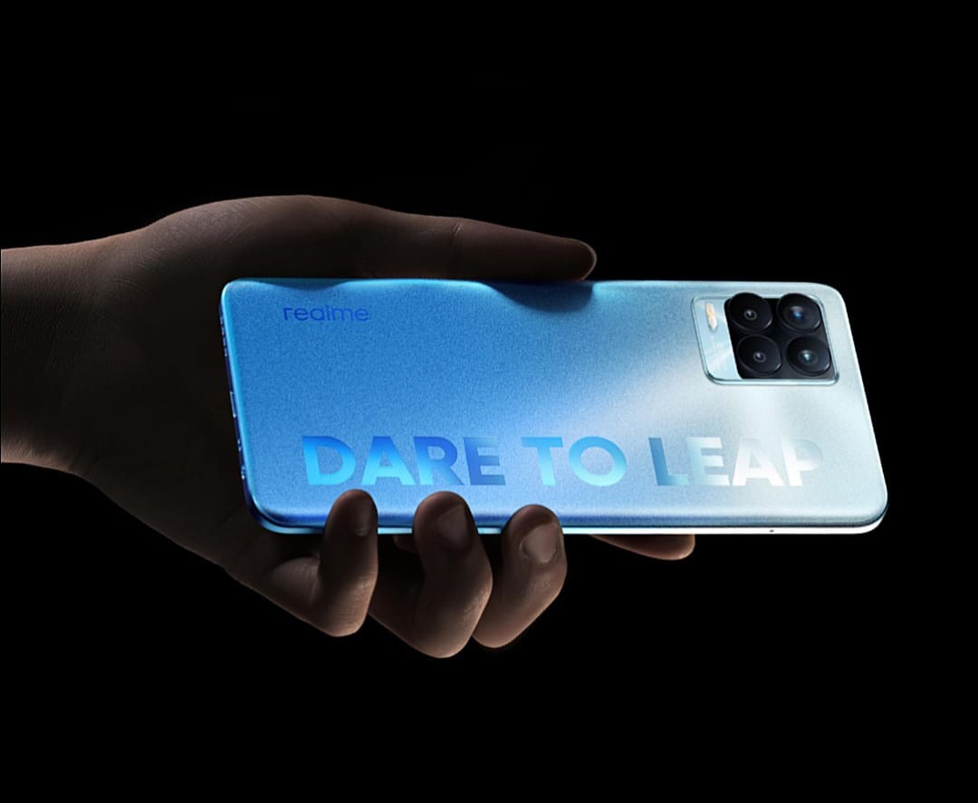 Realme запускает предзаказы на новые флагманы — Realme GT 8 и GT 8 Pro