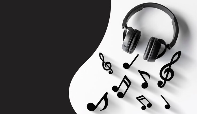 ПОЙМАЙ МЕЛОДИЮ: Сможете ли вы угадать песню по строчке?!