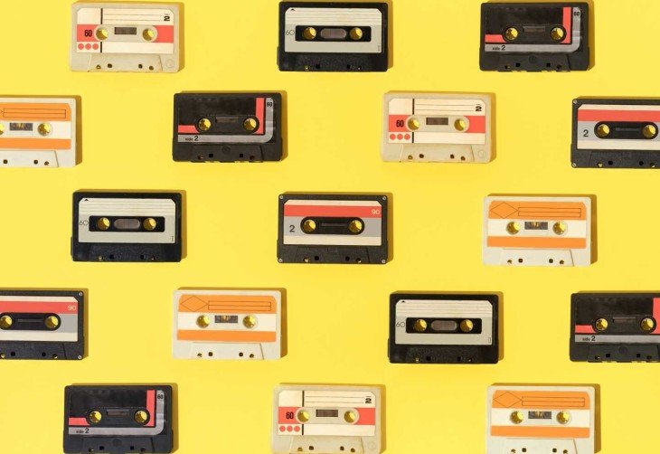 Тест "Ностальгия" по музыкальным хитам 80-х: попробуйте закончить строки данных шедевров