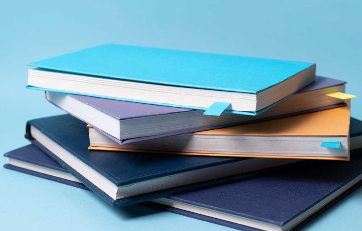 Если Вы не знаете и половину этих книг, то литературную эрудицию нужно подтянуть - тест "Читальный зал" поможет разобраться