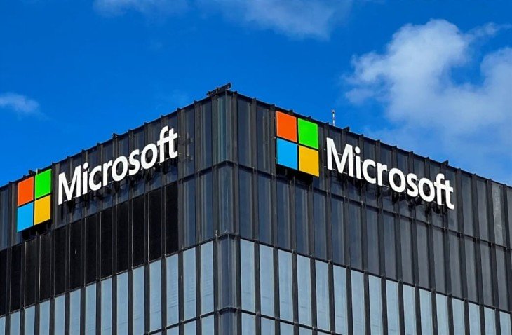 Синий экран уходит в прошлое: Microsoft представляет чёрный экран смерти