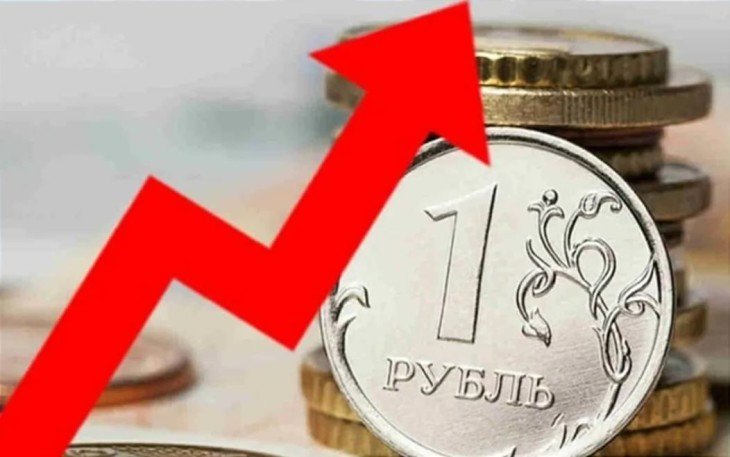 Рубль крепчает: курс валют на 20 августа  