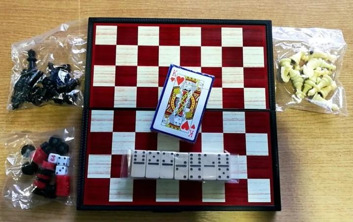 Шахматы карты домино